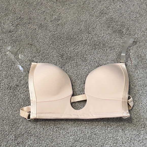 Multi use bra - Picture 1 of 6